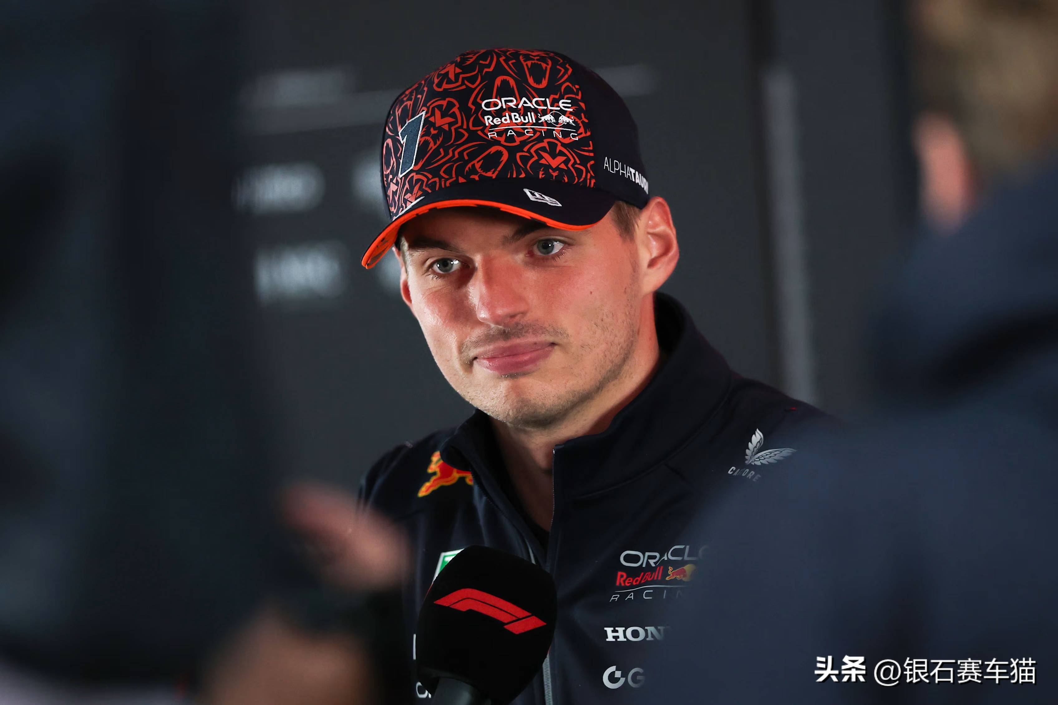 开云体育app-红牛二队逆转索伯车队,维斯塔潘刷新纪录 第2张 开云体育app-红牛二队逆转索伯车队,维斯塔潘刷新纪录 第2张