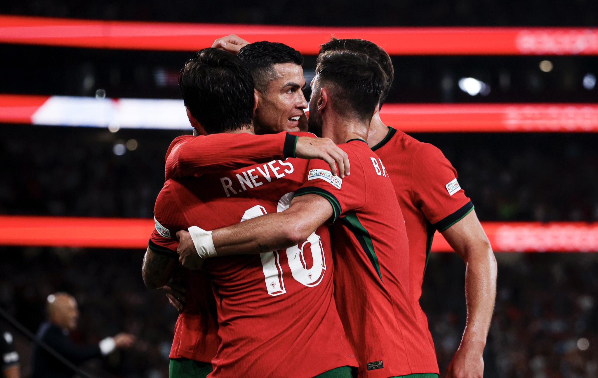 开云体育-葡萄牙完胜瑞士,阿什拉夫扛起全队 第2张 开云体育-葡萄牙完胜瑞士,阿什拉夫扛起全队 第2张