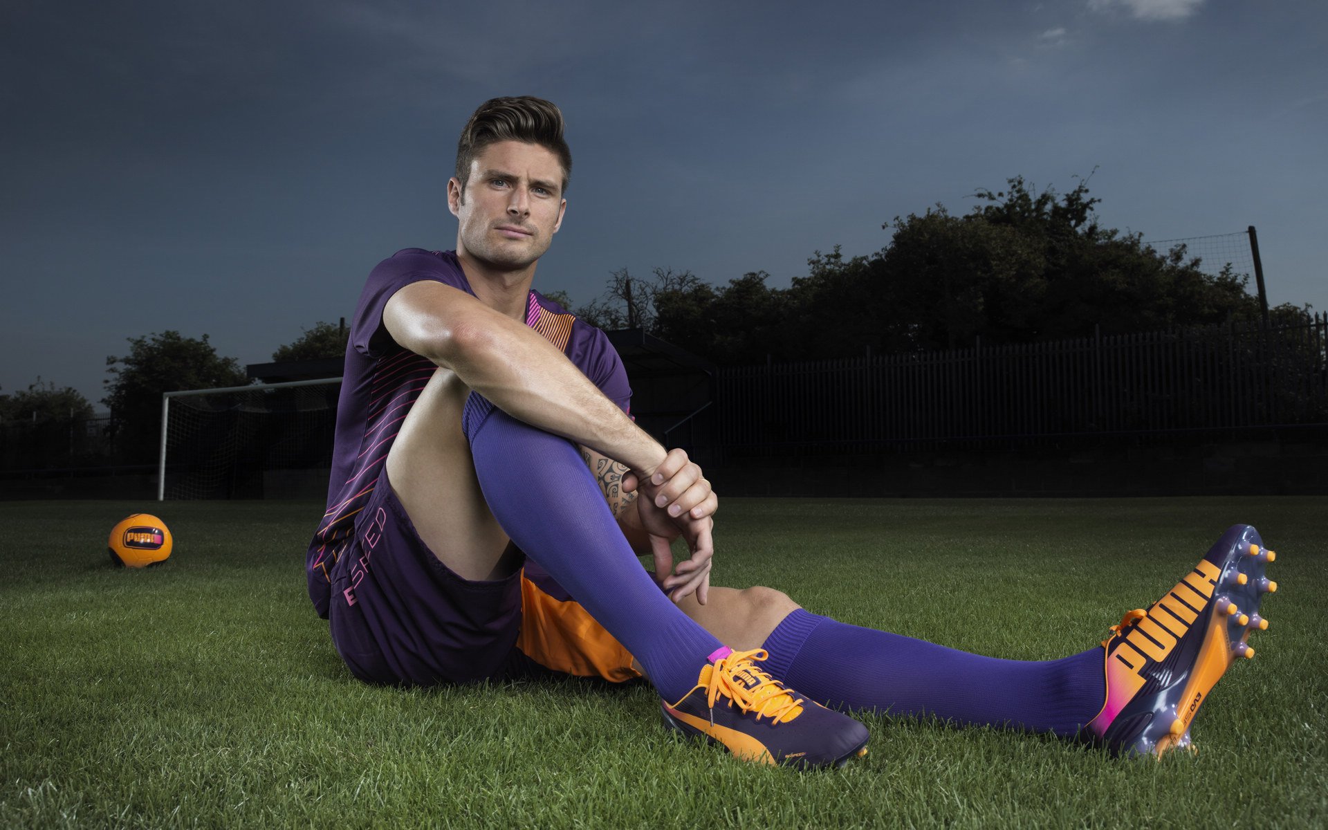 开云体育入口-门迪一夫当关，皇家社会全面压制黄色潜水艇