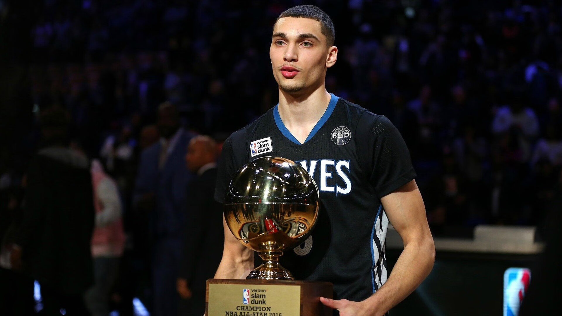 开云APP-活塞鏖战独行侠，班凯罗打出生涯之夜，当少年屠龙，命运齿轮开始转动  第2张